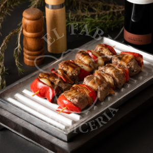 Brochettes de carne